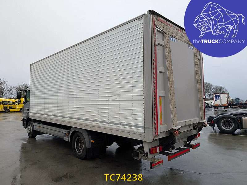 Mercedes-Benz Atego 1221 - شاحنة صندوقية: صورة 2 Mercedes-Benz Atego 1221 - شاحنة صندوقية: صورة 2