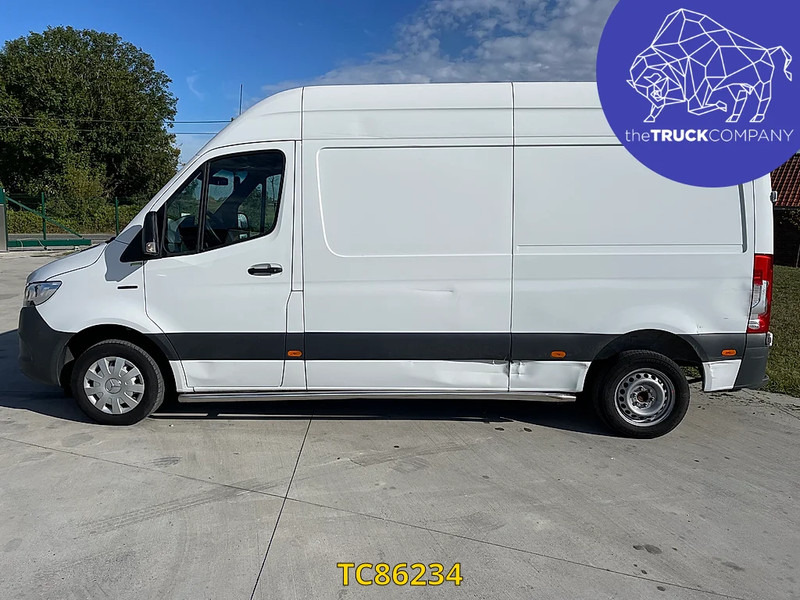 Mercedes-Benz E-Sprinter L2H2 41kWh - فان, فان كهربائية: صورة 2 Mercedes-Benz E-Sprinter L2H2 41kWh - فان, فان كهربائية: صورة 2