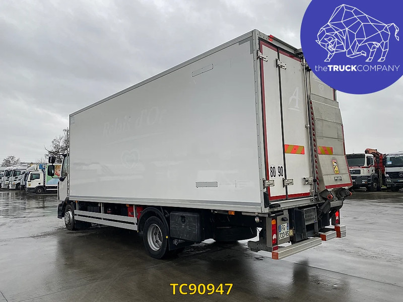 Renault D 210 - شاحنة ذات مبرد: صورة 3 Renault D 210 - شاحنة ذات مبرد: صورة 3