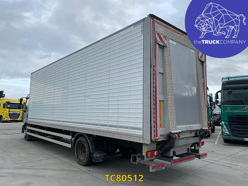 Renault Midlum 240 - شاحنة صندوقية: صورة 2 Renault Midlum 240 - شاحنة صندوقية: صورة 2