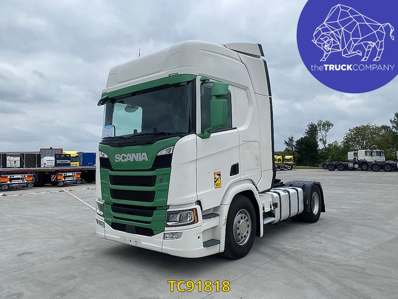 Scania R 450 - مقطورة السحب: صورة 1 Scania R 450 - مقطورة السحب: صورة 1