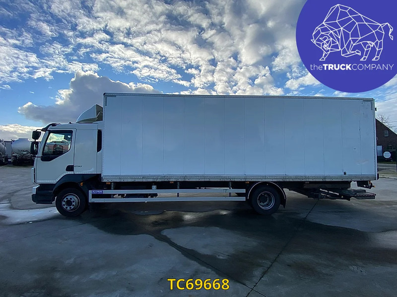 Volvo FL 250 - شاحنة صندوقية: صورة 2 Volvo FL 250 - شاحنة صندوقية: صورة 2
