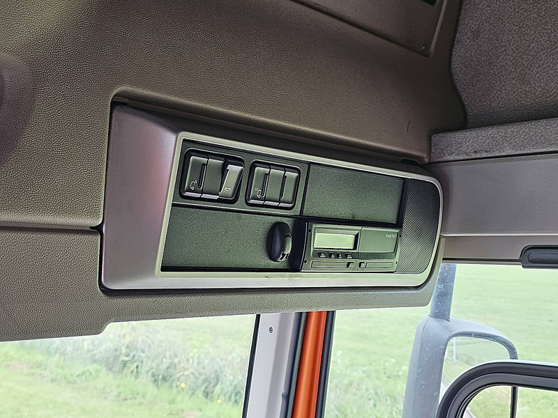 رأس تريلا DAF CF 460 SPACECAB 6X2 RHD: صورة 10 رأس تريلا DAF CF 460 SPACECAB 6X2 RHD: صورة 10