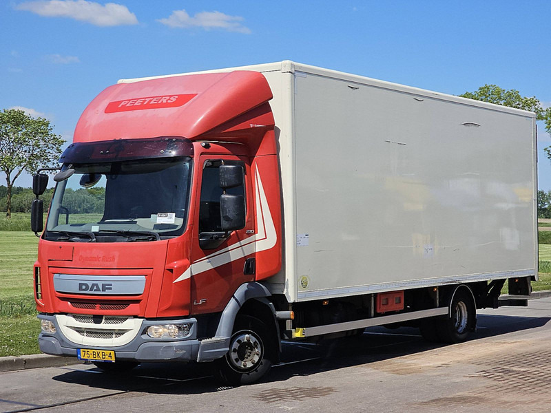 DAF LF 210 - شاحنة صندوقية: صورة 2 DAF LF 210 - شاحنة صندوقية: صورة 2