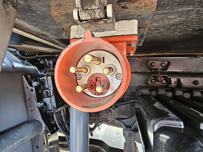 شاحنة ذات مبرد DAF LF 210: صورة 15 شاحنة ذات مبرد DAF LF 210: صورة 15