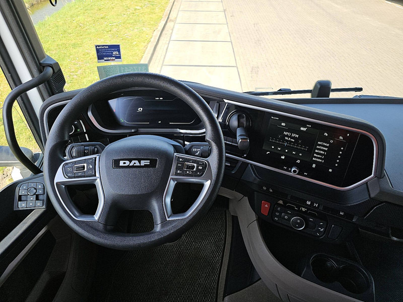 Interior photo 1: تأجير DAF XG 480 INTARDER 2X TANK DAF XG 480 INTARDER 2X TANK