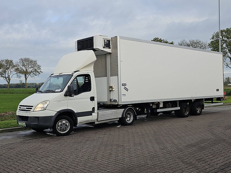 Iveco Daily 40C18 - شاحنة توصيل مبردة: صورة 2 Iveco Daily 40C18 - شاحنة توصيل مبردة: صورة 2