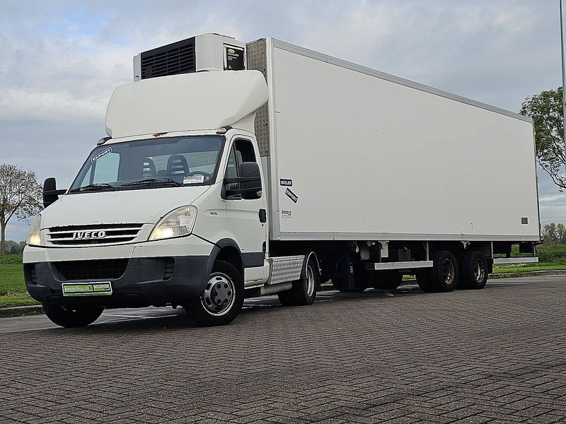 Iveco Daily 40C18 - شاحنة توصيل مبردة: صورة 1 Iveco Daily 40C18 - شاحنة توصيل مبردة: صورة 1