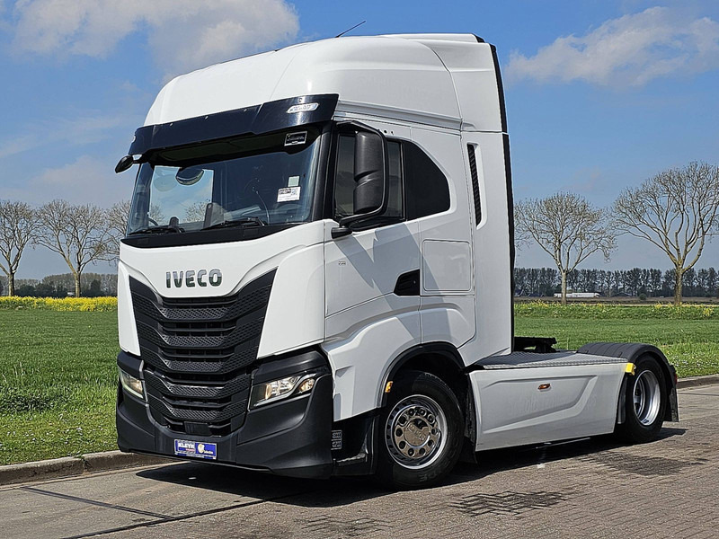 Iveco S-WAY AS440S48 NAVI FRIDGE SKIRTS - رأس تريلا: صورة 2 Iveco S-WAY AS440S48 NAVI FRIDGE SKIRTS - رأس تريلا: صورة 2