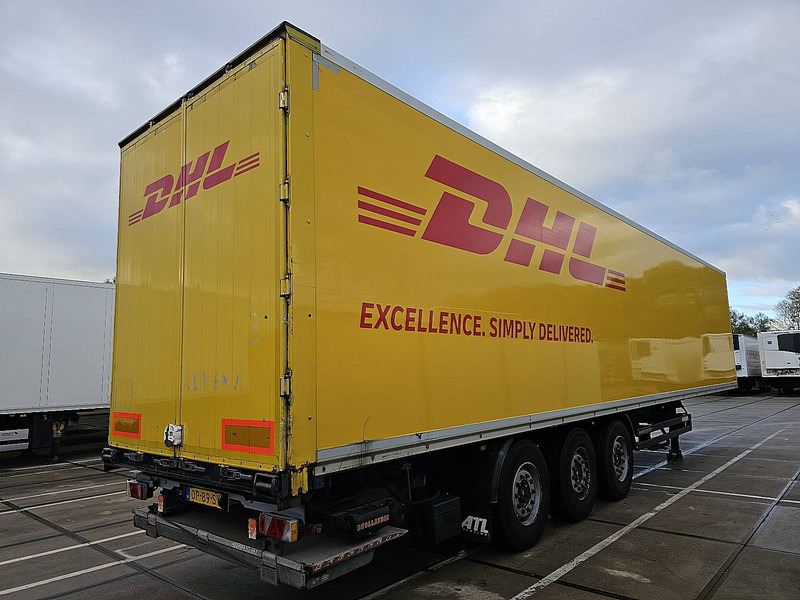Kögel SKH24 LIFT AXLE TAILLIFT - نصف مقطورة بصندوق مغلق: صورة 2 Kögel SKH24 LIFT AXLE TAILLIFT - نصف مقطورة بصندوق مغلق: صورة 2