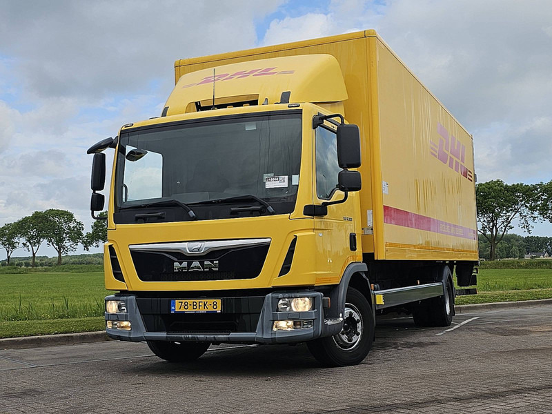 MAN 12.180 TGL TAILLIFT AIRCO - شاحنة صندوقية: صورة 1 MAN 12.180 TGL TAILLIFT AIRCO - شاحنة صندوقية: صورة 1