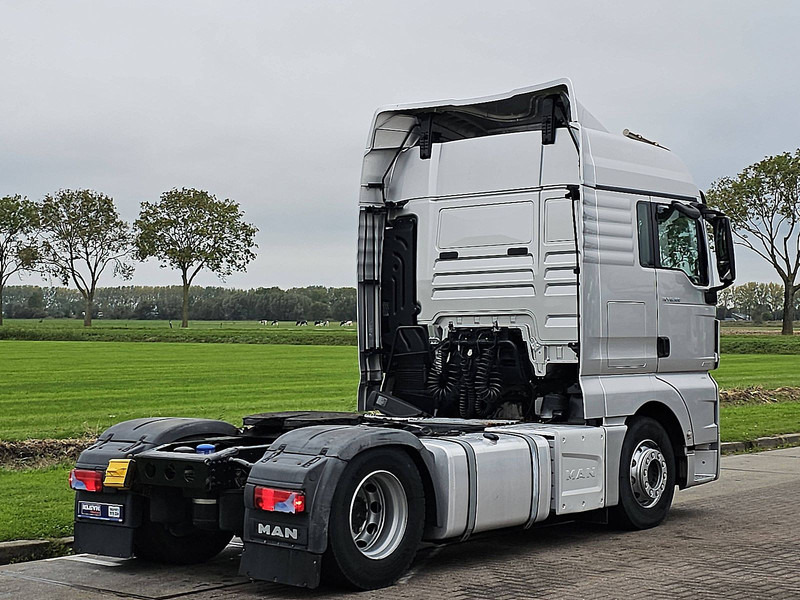 MAN 18.500 TGX XLX 2X TANK NIGHT AC - رأس تريلا: صورة 3 MAN 18.500 TGX XLX 2X TANK NIGHT AC - رأس تريلا: صورة 3