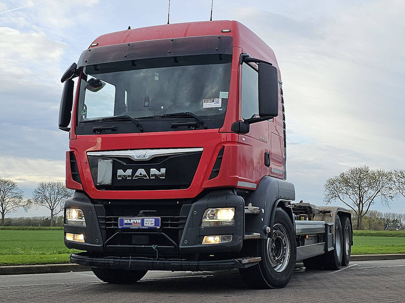 MAN 26.440 TGS - شاحنة برافعة خطافية: صورة 1 MAN 26.440 TGS - شاحنة برافعة خطافية: صورة 1