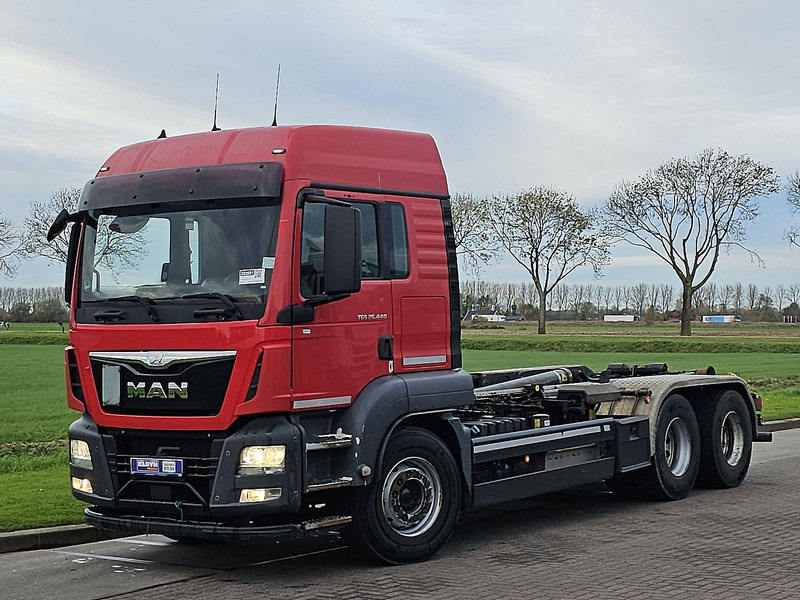 MAN 26.440 TGS - شاحنة برافعة خطافية: صورة 2 MAN 26.440 TGS - شاحنة برافعة خطافية: صورة 2