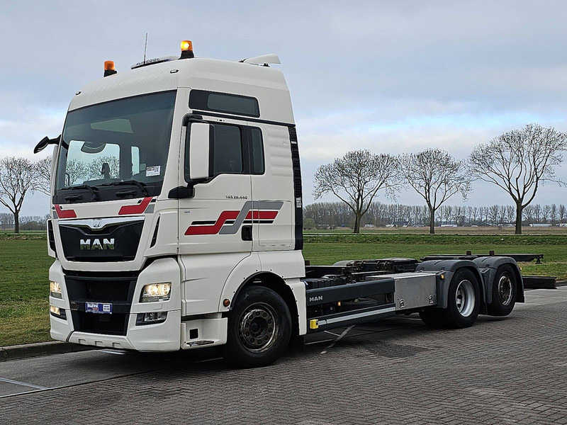 MAN 26.440 TGX XXL 6X2-4 INTARDER - ناقلة حاويات/ شاحنة حاويات: صورة 2 MAN 26.440 TGX XXL 6X2-4 INTARDER - ناقلة حاويات/ شاحنة حاويات: صورة 2