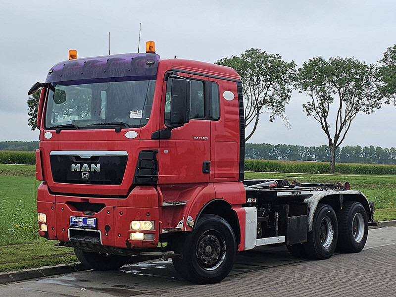 MAN 33.400 TGS 6X4 - شاحنة برافعة خطافية: صورة 2 MAN 33.400 TGS 6X4 - شاحنة برافعة خطافية: صورة 2