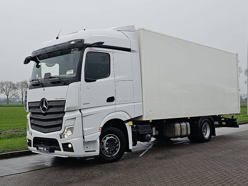 Mercedes-Benz ACTROS 1833 DRIVING SCHOOL 65TKM - شاحنة صندوقية: صورة 2 Mercedes-Benz ACTROS 1833 DRIVING SCHOOL 65TKM - شاحنة صندوقية: صورة 2