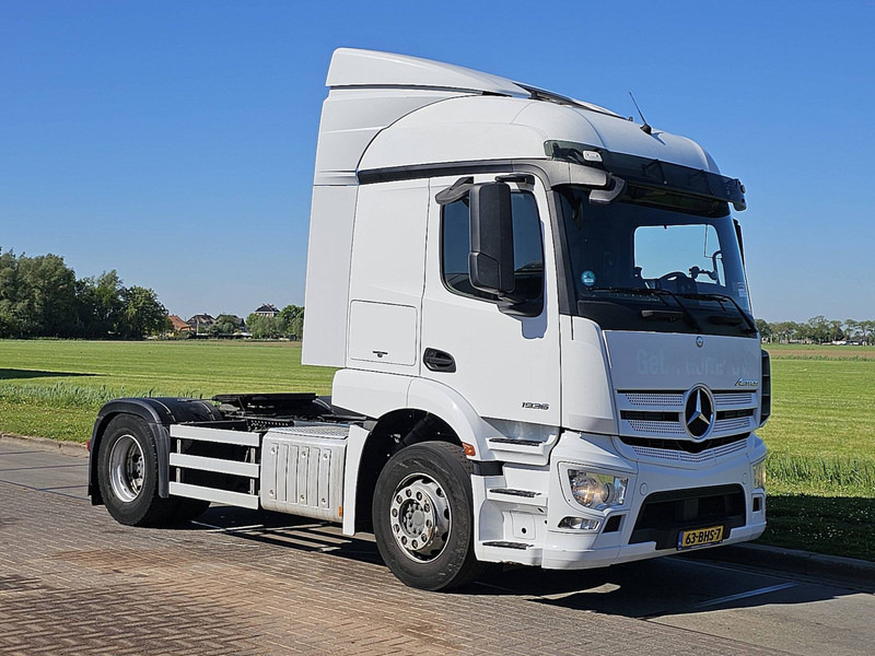 Mercedes-Benz ACTROS 1836 LS 340TKM NL-TRUCK - مقطورة السحب: صورة 5 Mercedes-Benz ACTROS 1836 LS 340TKM NL-TRUCK - مقطورة السحب: صورة 5