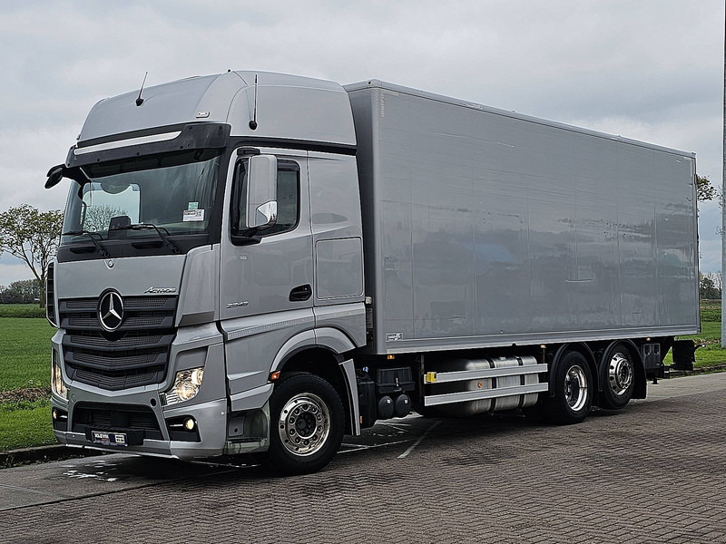 Mercedes-Benz ACTROS 2645 6X2*4 RET. 3T LIFT - شاحنة صندوقية: صورة 2 Mercedes-Benz ACTROS 2645 6X2*4 RET. 3T LIFT - شاحنة صندوقية: صورة 2