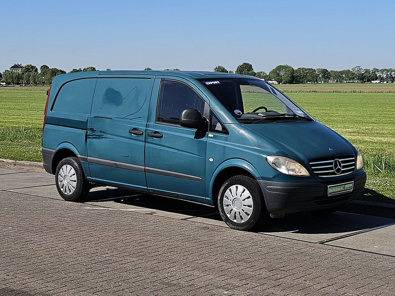 فان المدمجة Mercedes-Benz Vito 109: صورة 5