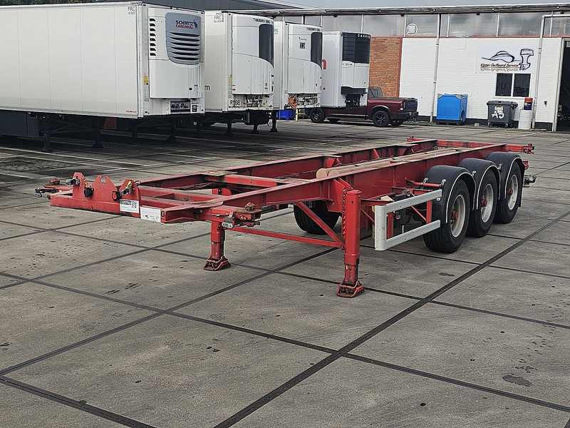 ROHR SA 39/L ATL 30 FT TANKCONTAINER - ناقل حاوية/ نصف مقطورة بحاوية: صورة 1 ROHR SA 39/L ATL 30 FT TANKCONTAINER - ناقل حاوية/ نصف مقطورة بحاوية: صورة 1