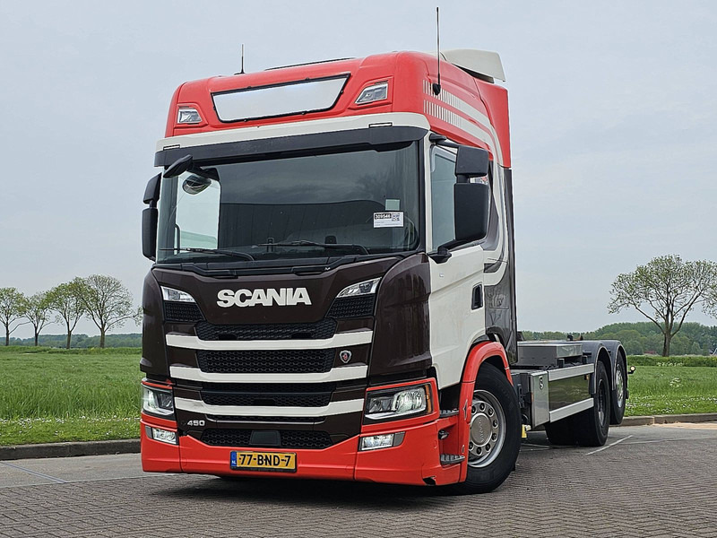Scania G450 6X2 NB VDL HOOKLIFT - شاحنة برافعة خطافية: صورة 1 Scania G450 6X2 NB VDL HOOKLIFT - شاحنة برافعة خطافية: صورة 1