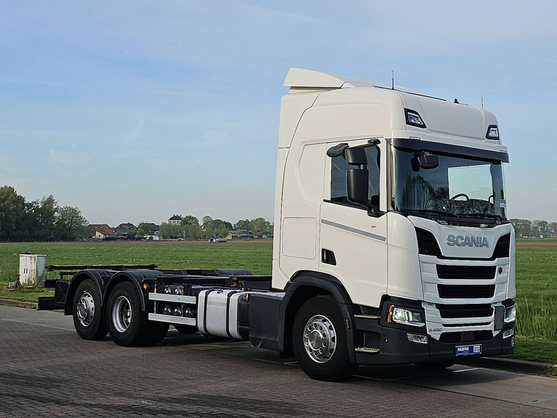 Scania R450 6X2*4 RET. LED WB475 - ناقلة حاويات/ شاحنة حاويات: صورة 5 Scania R450 6X2*4 RET. LED WB475 - ناقلة حاويات/ شاحنة حاويات: صورة 5