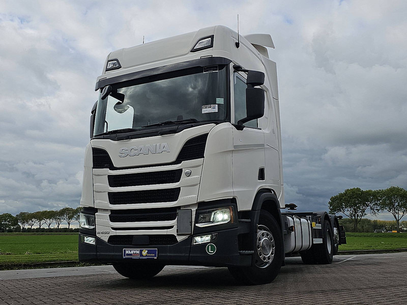 Scania R450 - شاحنة: صورة 1 Scania R450 - شاحنة: صورة 1
