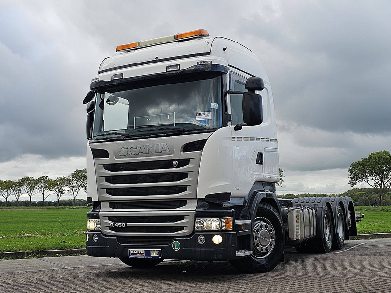 Scania R450 - شاحنة بهيكل معدني للمقصورة: صورة 1 Scania R450 - شاحنة بهيكل معدني للمقصورة: صورة 1