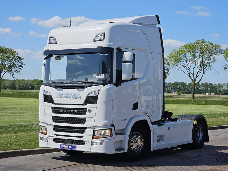 Scania R460 SUPER 2X TANK RETAR. - مقطورة السحب: صورة 2 Scania R460 SUPER 2X TANK RETAR. - مقطورة السحب: صورة 2