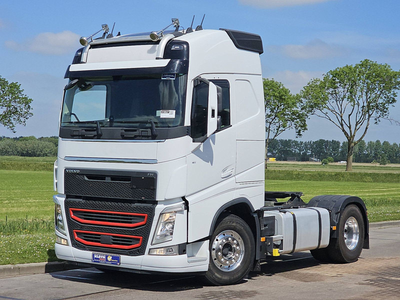 Volvo FH 500 - مقطورة السحب: صورة 2 Volvo FH 500 - مقطورة السحب: صورة 2