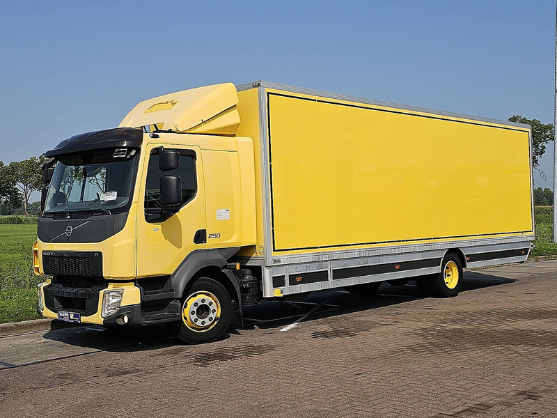 Volvo FL 250.12 AIRCO 6 CYL. - شاحنة صندوقية: صورة 2 Volvo FL 250.12 AIRCO 6 CYL. - شاحنة صندوقية: صورة 2
