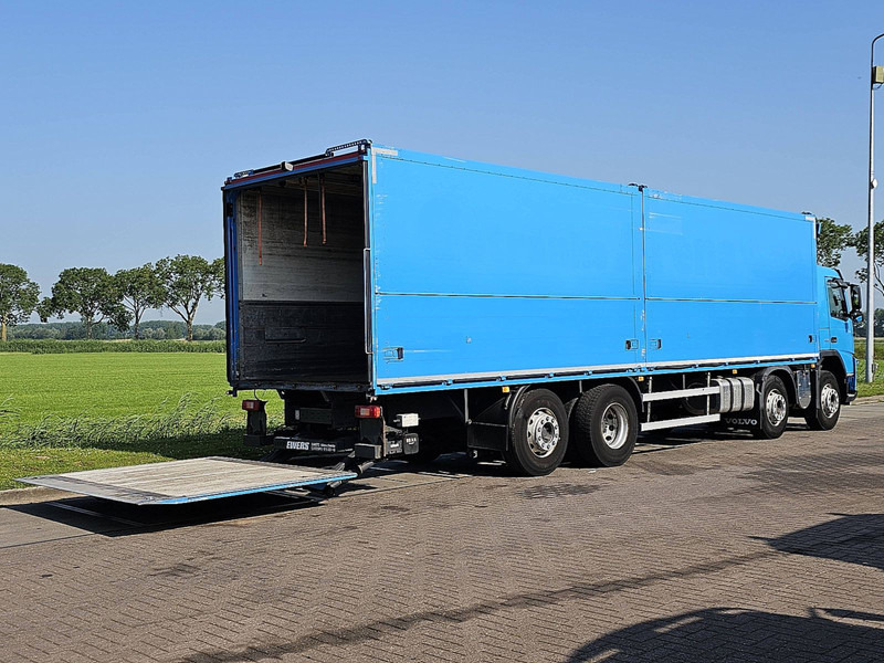 Volvo FM 11.330 8X2 BÄR 2000KG LIFT - شاحنة صندوقية: صورة 3 Volvo FM 11.330 8X2 BÄR 2000KG LIFT - شاحنة صندوقية: صورة 3