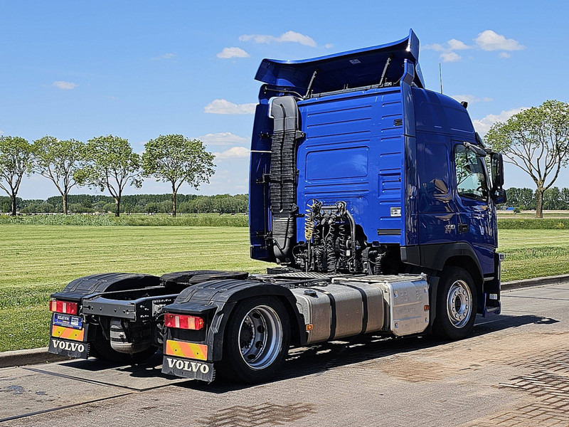 Volvo FM 330 - مقطورة السحب: صورة 3 Volvo FM 330 - مقطورة السحب: صورة 3