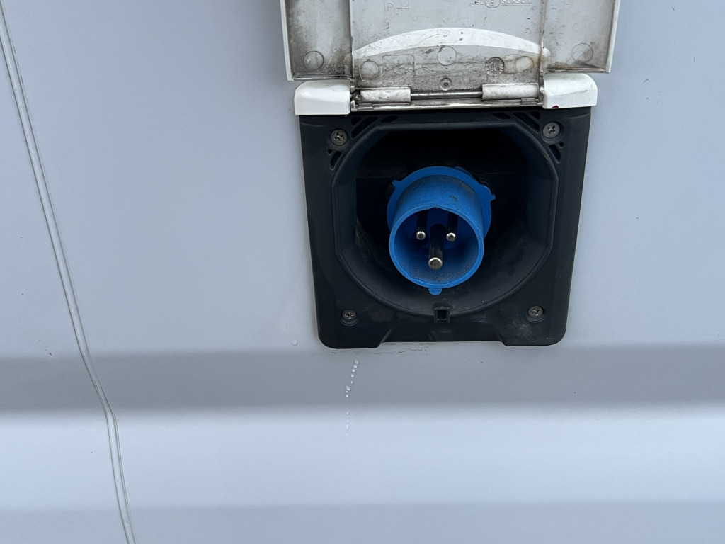 Fiat Ducato 150 L4H2 Carrier Xarios 350 Mt° Tiefkühl - شاحنة توصيل مبردة: صورة 3 Fiat Ducato 150 L4H2 Carrier Xarios 350 Mt° Tiefkühl - شاحنة توصيل مبردة: صورة 3