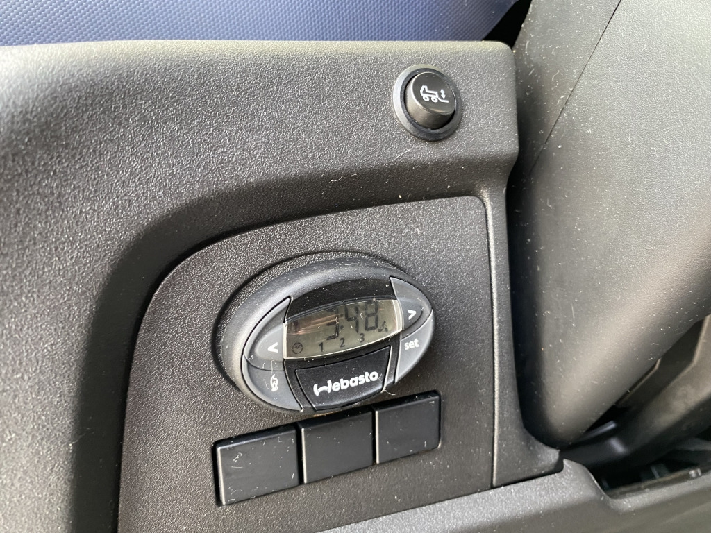 Iveco Daily 65C21 3,6m P+P+LBW Klima Automat. Webasto - شاحنة مغلقة بستائر جانبية: صورة 4 Iveco Daily 65C21 3,6m P+P+LBW Klima Automat. Webasto - شاحنة مغلقة بستائر جانبية: صورة 4