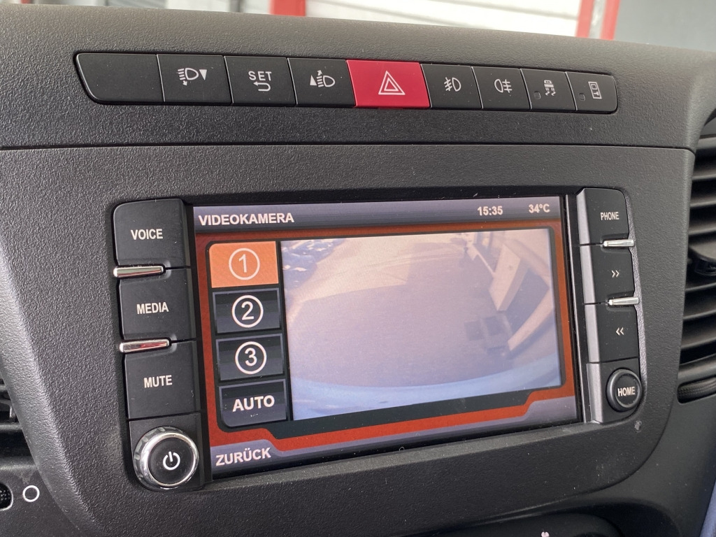 Iveco Daily 65C21 3,6m P+P+LBW Klima Automat. Webasto - شاحنة مغلقة بستائر جانبية: صورة 2 Iveco Daily 65C21 3,6m P+P+LBW Klima Automat. Webasto - شاحنة مغلقة بستائر جانبية: صورة 2