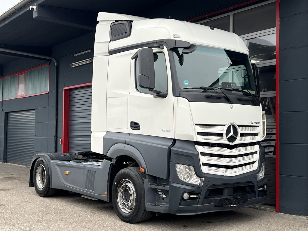 Mercedes-Benz Actros 1843 Klima Retarder ACC-Abstandstempomat - رأس تريلا: صورة 1 Mercedes-Benz Actros 1843 Klima Retarder ACC-Abstandstempomat - رأس تريلا: صورة 1