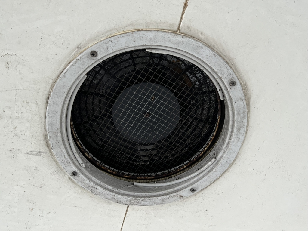 Mercedes-Benz Atego 816 LBW 1.000KG orig. 278.000km Start Stop - شاحنة بصندوق مغلق: صورة 5 Mercedes-Benz Atego 816 LBW 1.000KG orig. 278.000km Start Stop - شاحنة بصندوق مغلق: صورة 5