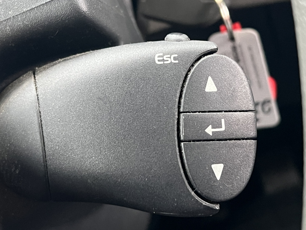 Volvo FL 260 7,2m LBW Klima Tempomat AHK Orig. 125'km - شاحنة ذات ستائر جانبية: صورة 4 Volvo FL 260 7,2m LBW Klima Tempomat AHK Orig. 125'km - شاحنة ذات ستائر جانبية: صورة 4