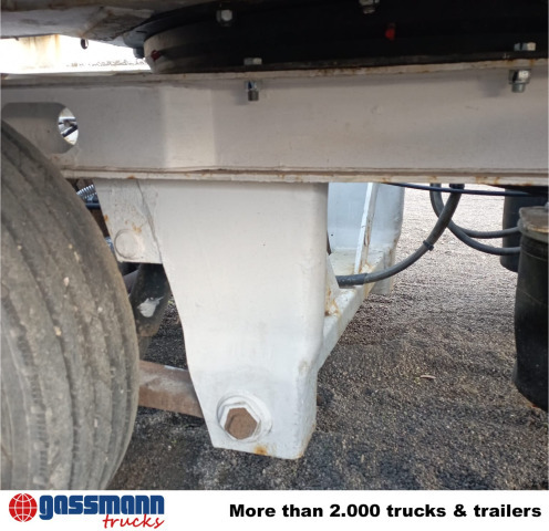 AT 400, Verbr. auf 3m, Radmulden, hydr. Rampen - مقطورة بلودر منخفض: صورة 4 AT 400, Verbr. auf 3m, Radmulden, hydr. Rampen - مقطورة بلودر منخفض: صورة 4