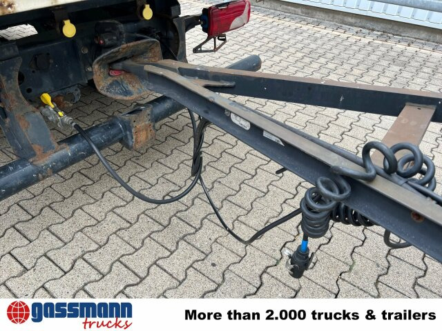 Ackermann Ackermann, Oschersl. KA-F 18/74E mit LBW MBB, - مقطورة بصندوق مغلق: صورة 4 Ackermann Ackermann, Oschersl. KA-F 18/74E mit LBW MBB, - مقطورة بصندوق مغلق: صورة 4