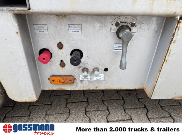 CYL 3, mit Lift-/Lenkachse, faltbare Rampen - نصف مقطورة بلودر منخفض: صورة 5 CYL 3, mit Lift-/Lenkachse, faltbare Rampen - نصف مقطورة بلودر منخفض: صورة 5