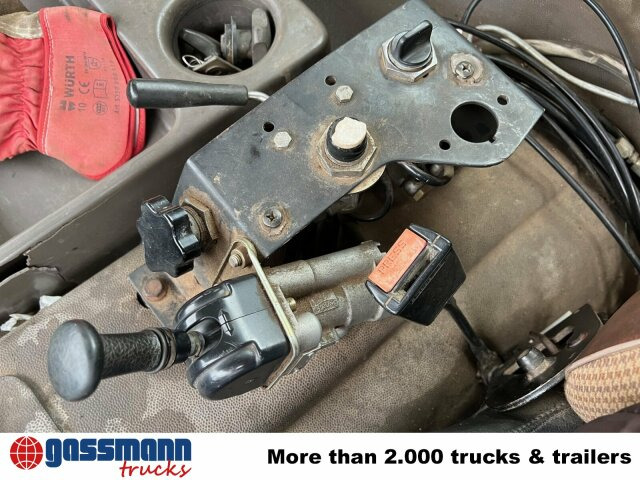 Iveco 260-34 AHW 6x6, V8, Manual, Full Steel - شاحنة بهيكل معدني للمقصورة: صورة 4 Iveco 260-34 AHW 6x6, V8, Manual, Full Steel - شاحنة بهيكل معدني للمقصورة: صورة 4