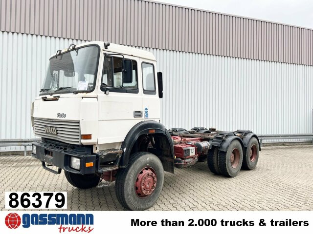 Iveco 260-34 AHW 6x6, V8, Manual, Full Steel - شاحنة بهيكل معدني للمقصورة: صورة 1 Iveco 260-34 AHW 6x6, V8, Manual, Full Steel - شاحنة بهيكل معدني للمقصورة: صورة 1