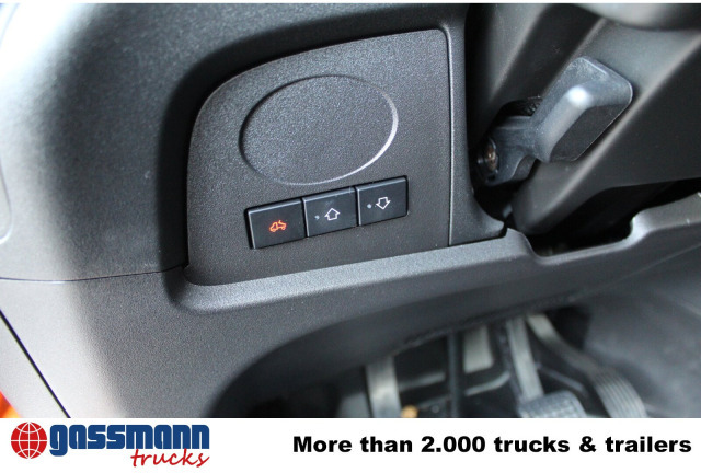 Iveco Daily 70C18H 4x2 mit Kran HMF 340-K3, Funk - شاحنة قلاب, شاحنة كرين: صورة 4 Iveco Daily 70C18H 4x2 mit Kran HMF 340-K3, Funk - شاحنة قلاب, شاحنة كرين: صورة 4