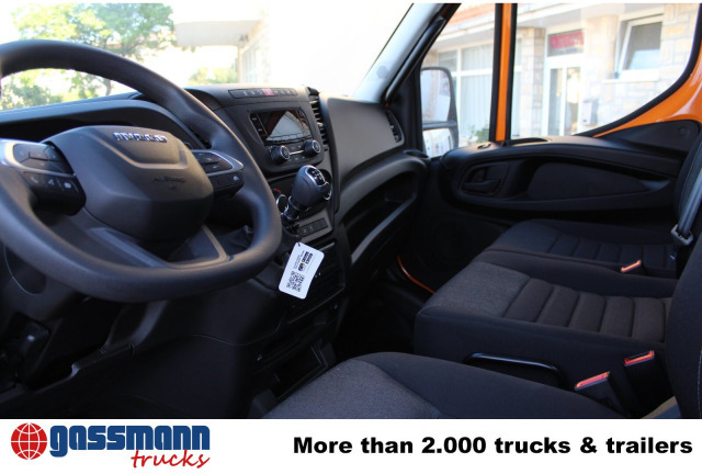 Iveco Daily 70C18H 4x2 mit Kran HMF 340-K3, Funk - شاحنة قلاب, شاحنة كرين: صورة 3 Iveco Daily 70C18H 4x2 mit Kran HMF 340-K3, Funk - شاحنة قلاب, شاحنة كرين: صورة 3