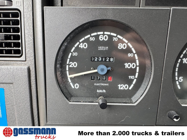 Iveco EuroFire FF 100 E 21 WR tector 4x4 Doka, LF 8/6 - شاحنة حريق: صورة 5 Iveco EuroFire FF 100 E 21 WR tector 4x4 Doka, LF 8/6 - شاحنة حريق: صورة 5