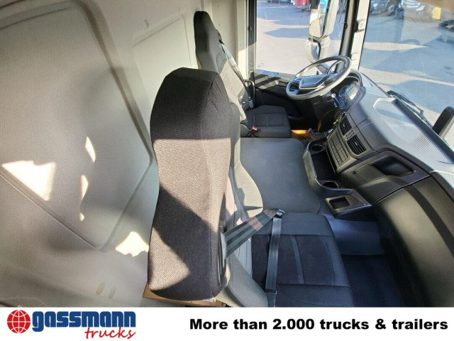Iveco T-Way 360 6x6, Nebenantrieb - شاحنة بهيكل معدني للمقصورة: صورة 4 Iveco T-Way 360 6x6, Nebenantrieb - شاحنة بهيكل معدني للمقصورة: صورة 4