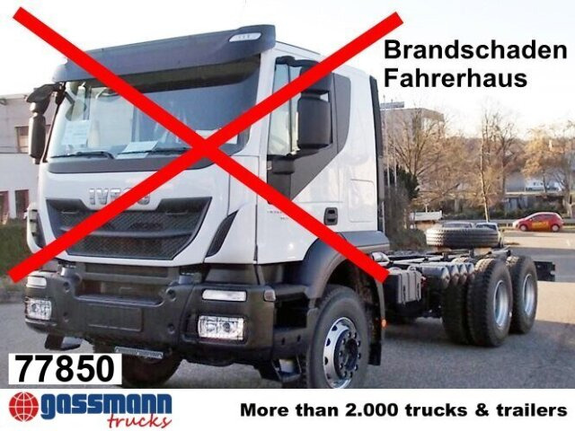 Iveco Trakker AD260T45 6x4, BRANDSCHADEN FAHRERHAUS! - شاحنة بهيكل معدني للمقصورة: صورة 1 Iveco Trakker AD260T45 6x4, BRANDSCHADEN FAHRERHAUS! - شاحنة بهيكل معدني للمقصورة: صورة 1